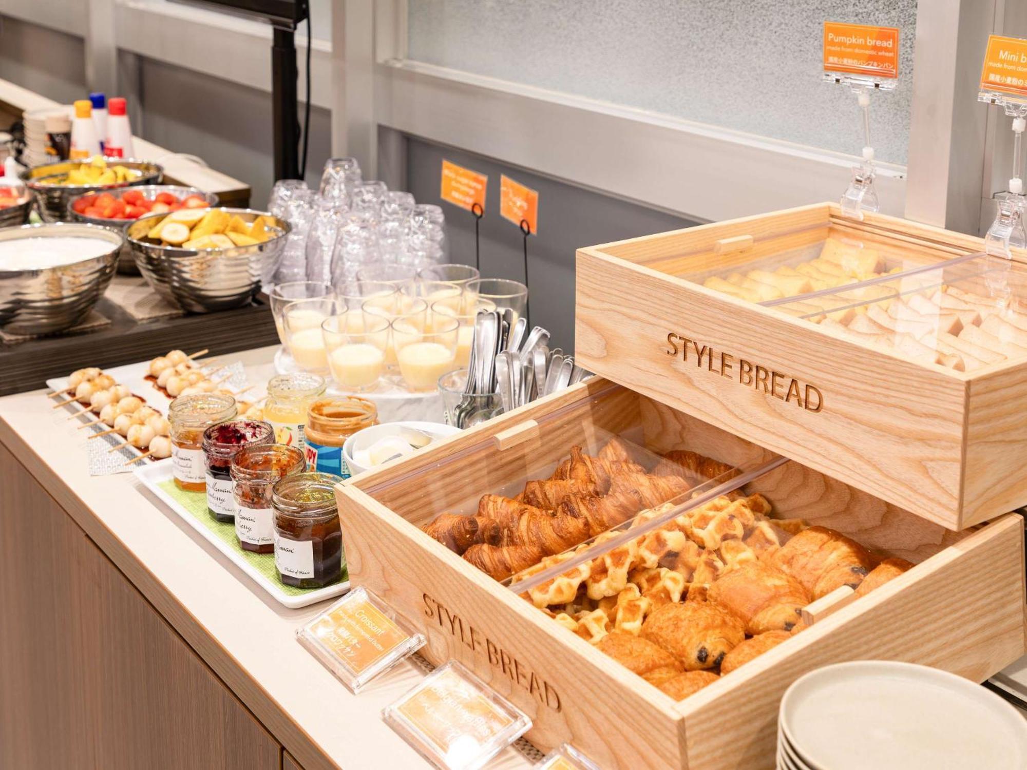 Comfort Hotel Era Tokyo Higashi Kanda Екстер'єр фото