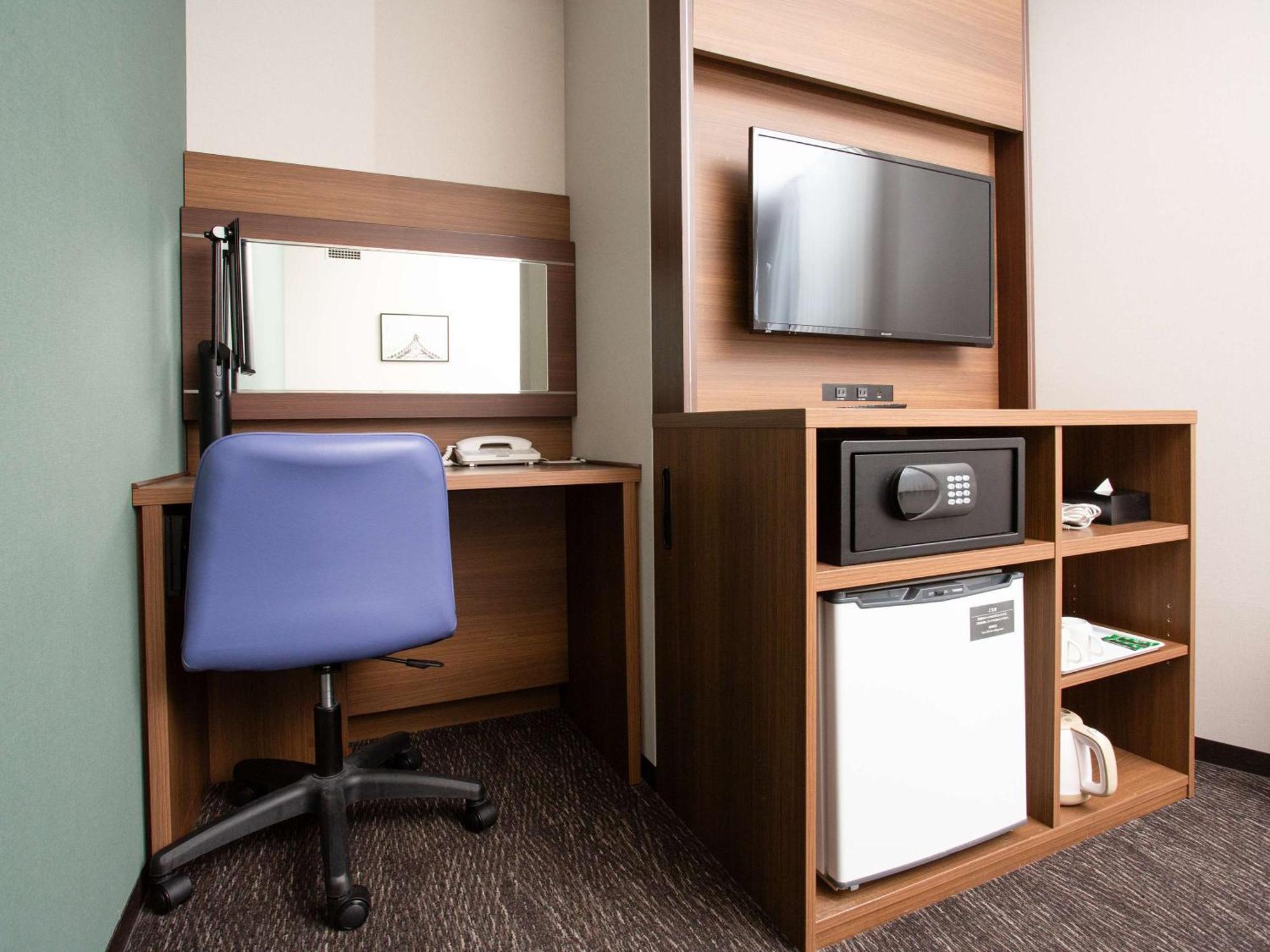 Comfort Hotel Era Tokyo Higashi Kanda Екстер'єр фото